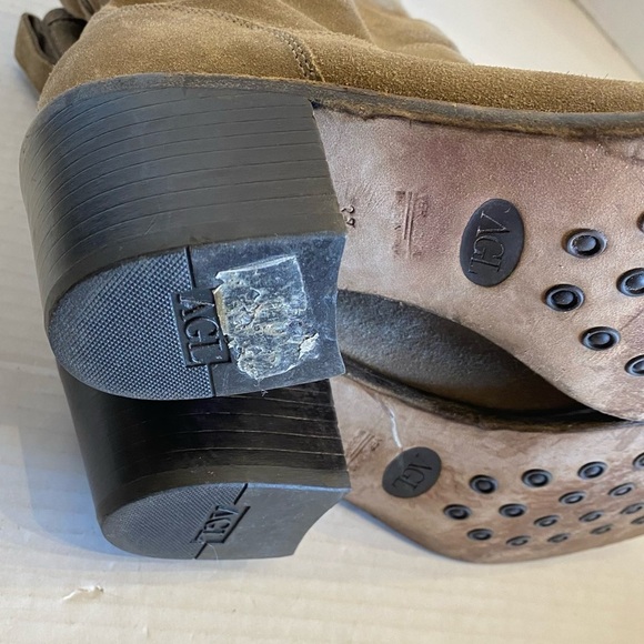 AGL Boots Size 37 US Size 7 Tan Suede Leather Pull On Casual Classic - Picture 11 of 15